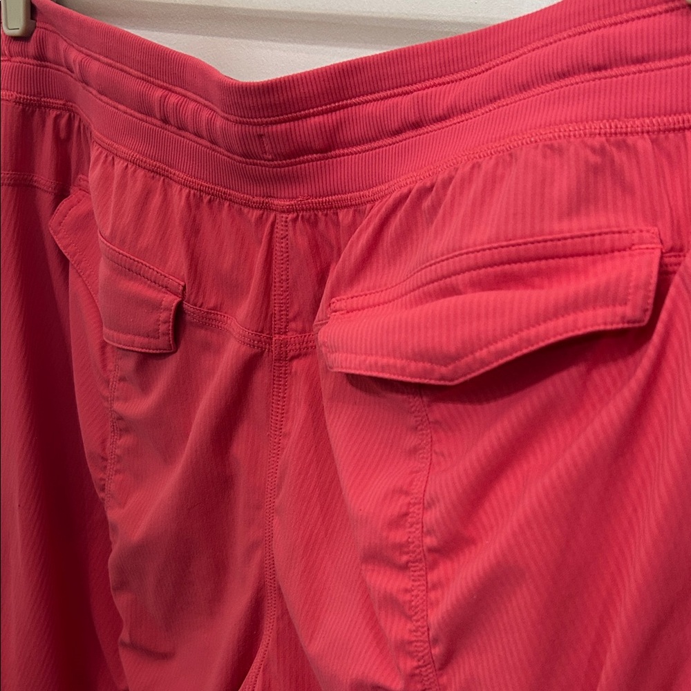 Lululemon Dance Studio Relaxed-Fit Mid-Rise Cargo Pant - Picture 5 of 8